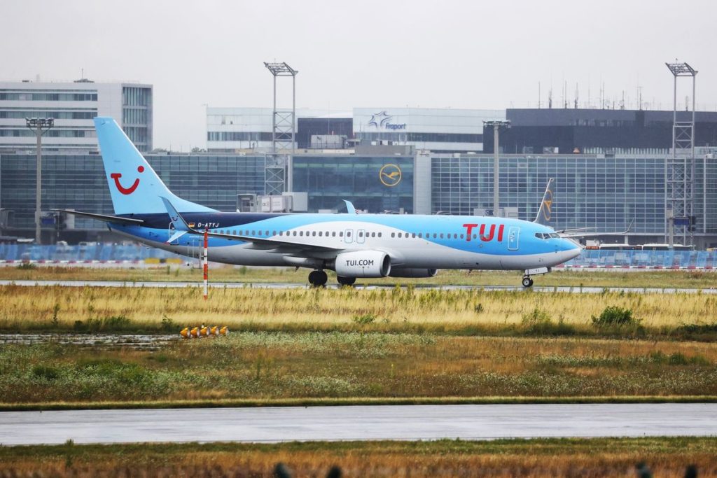 Travel Giant TUI Sees Holiday Demand Solid for Rest of Summer