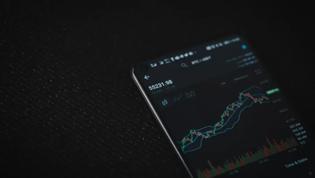 How VertoChain, Tezos, and Avalanche are Revolutionising Decentralised Finance Solutions
