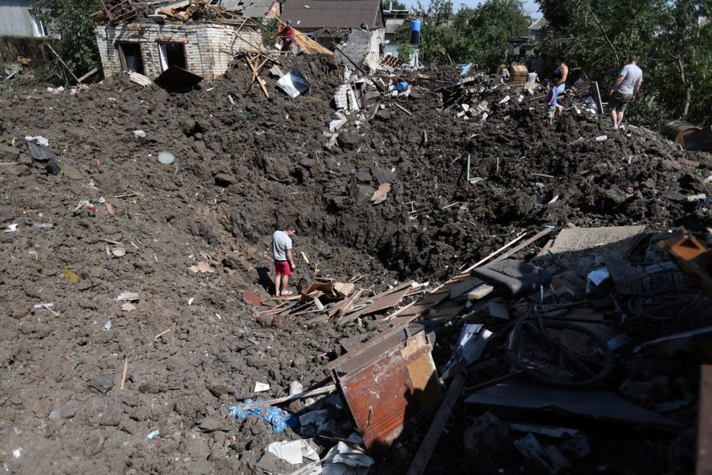 Russia’s War, UK Unrest, Kenya Crisis: The Political Week in Photos