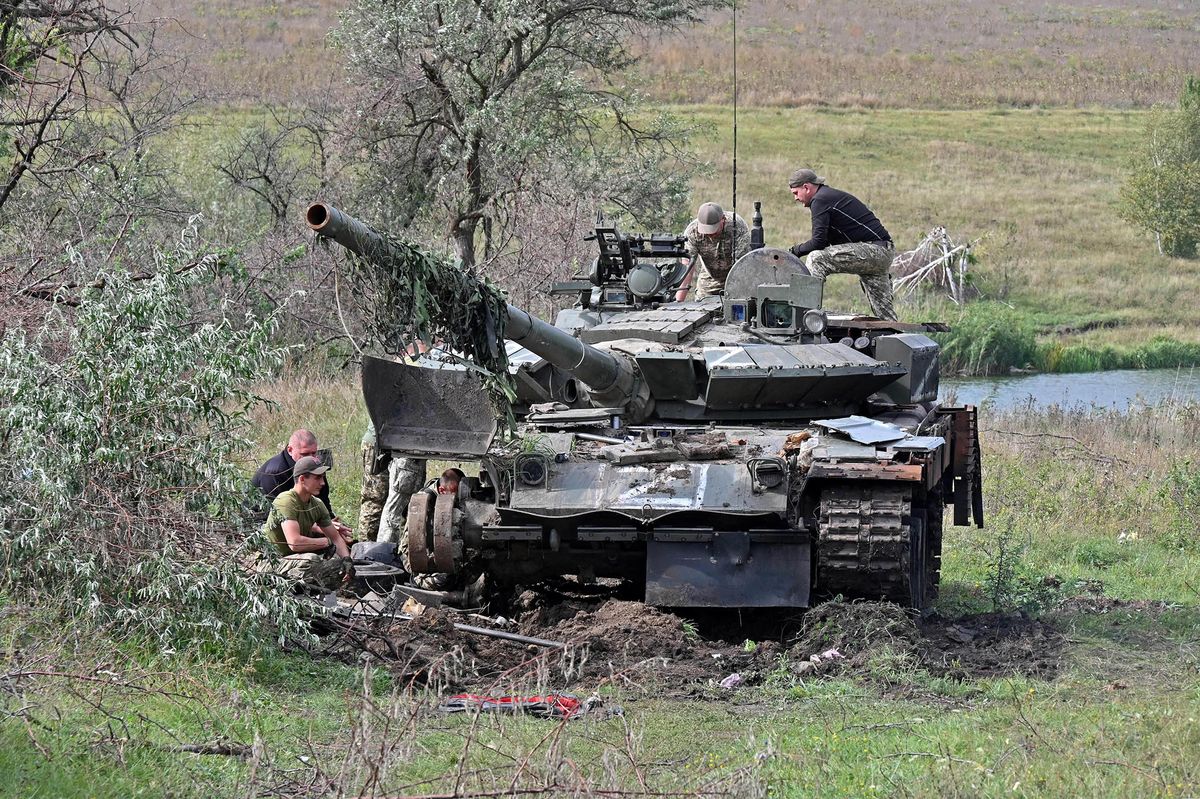 Ukraine Seizes Dozens of Russian Tanks Left by Fleeing Forces