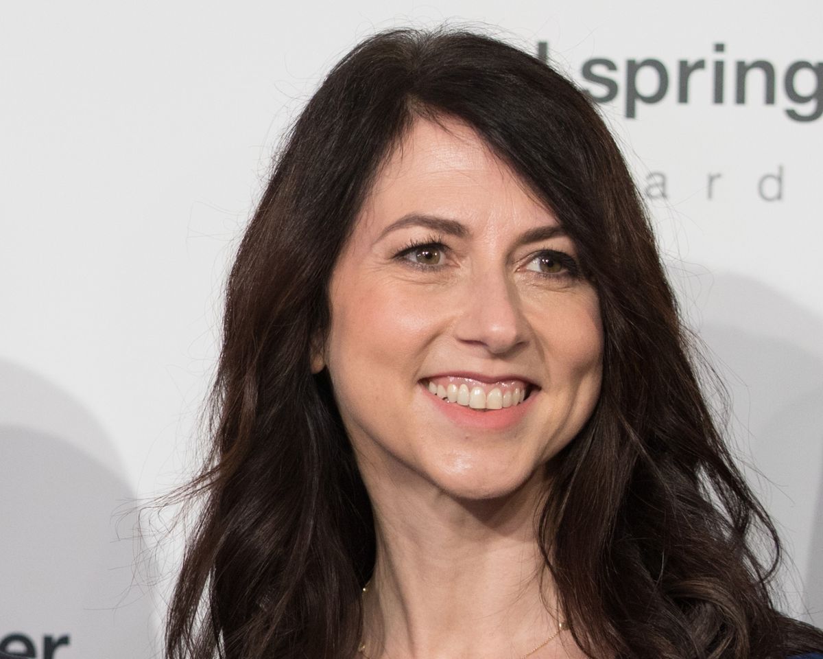 Billionaire MacKenzie Scott to Divorce Science Teacher Husband