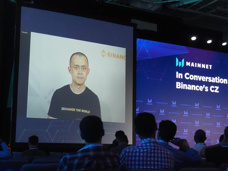 Binance Smart Chain Halts After ‘Potential Exploit’ Drains Estimated $100M in Crypto