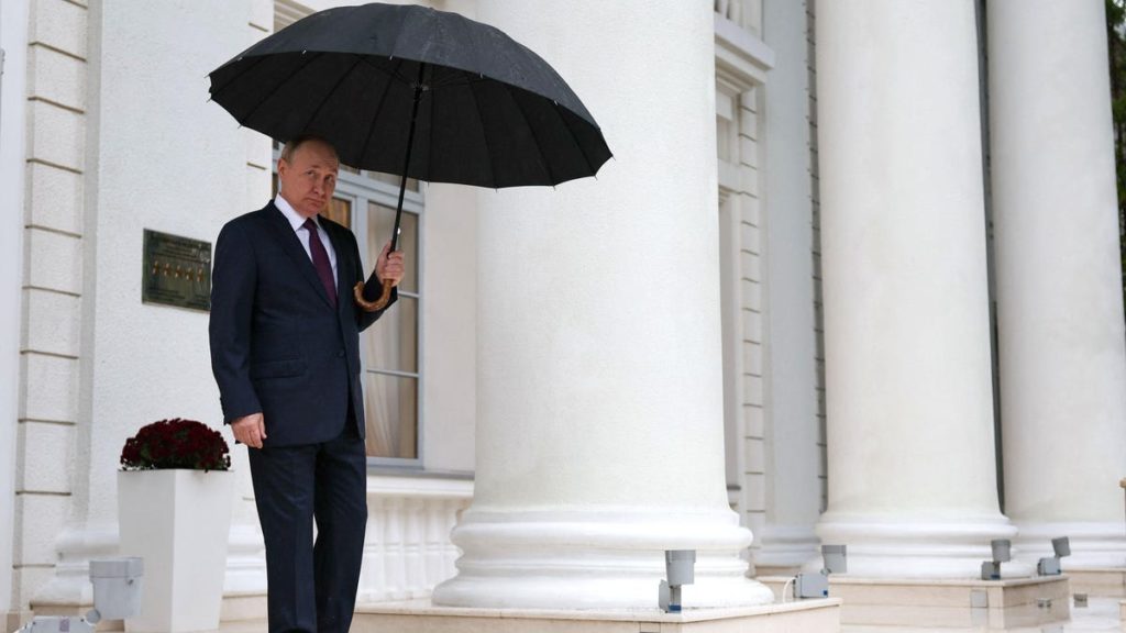 Putin ‘Destroyed’ Russian Economy Save For Oil, White House Says