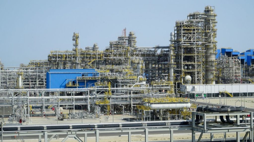 Kuwait Starts Commercial Operations at New Al-Zour Mega-Refinery