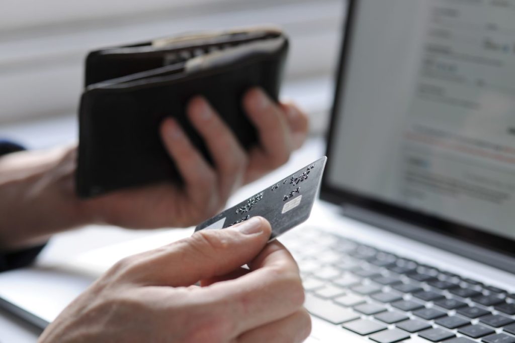 Online Sales Climb 2.3%, Adobe Says: Black Friday Update