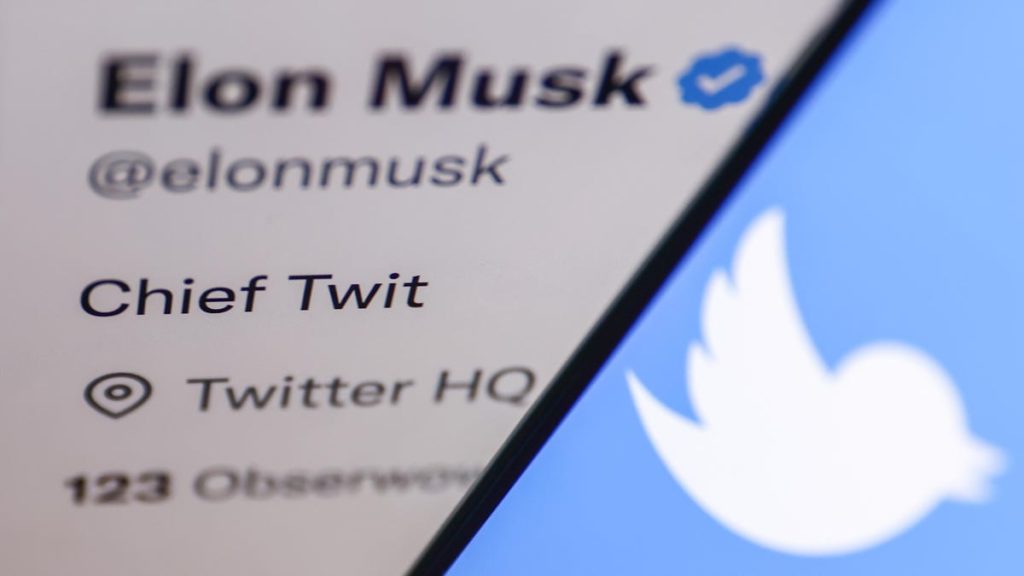 Twitter Users Warned Not To Delete Their Accounts, Do This Instead