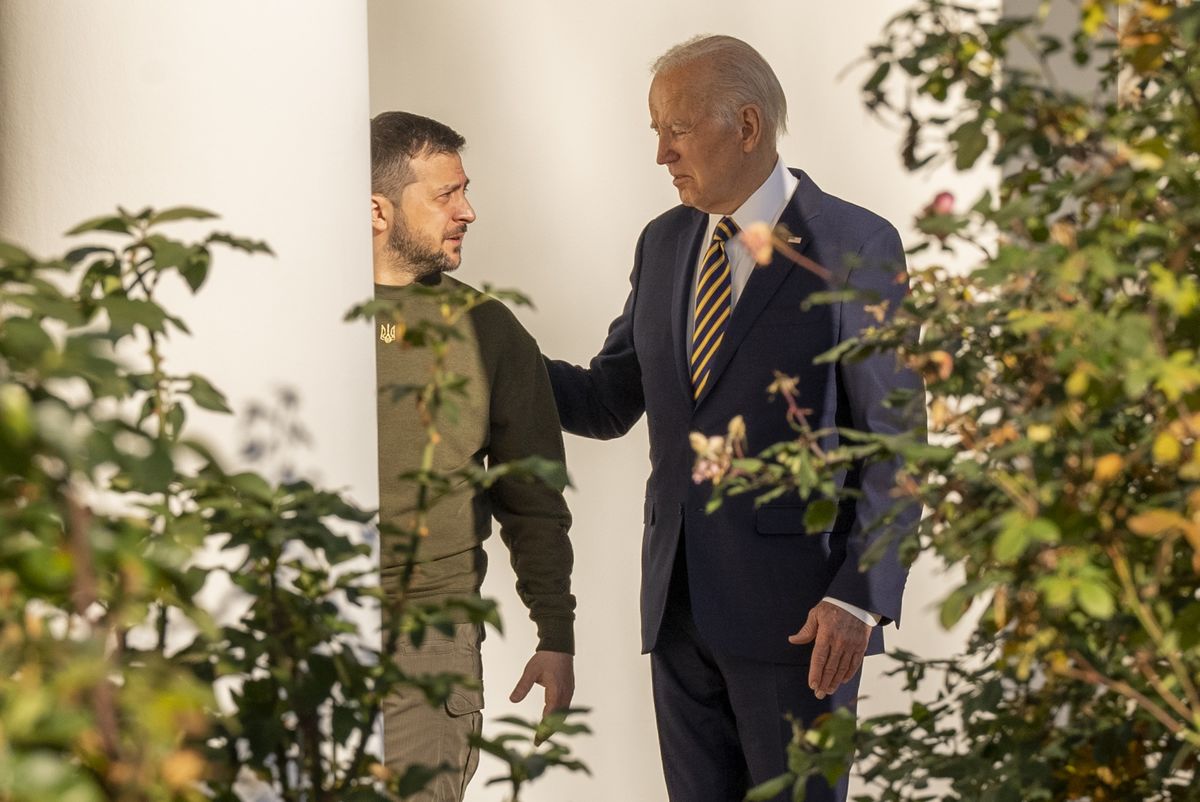 Your Evening Briefing: Biden Seeks a ‘Just Peace’ as Zelenskiy Arrives in US