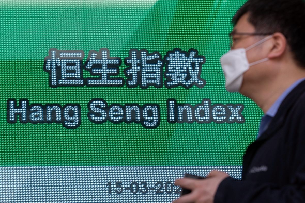 China Stocks Veteran Hao Hong Sees Hong Kong Surge to 2021 Highs
