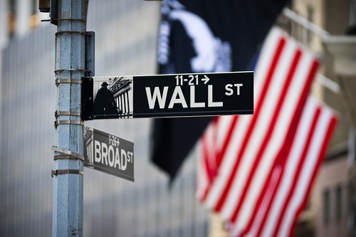 Crypto turns red as Fed Chair Jerome Powell hints at higher rates