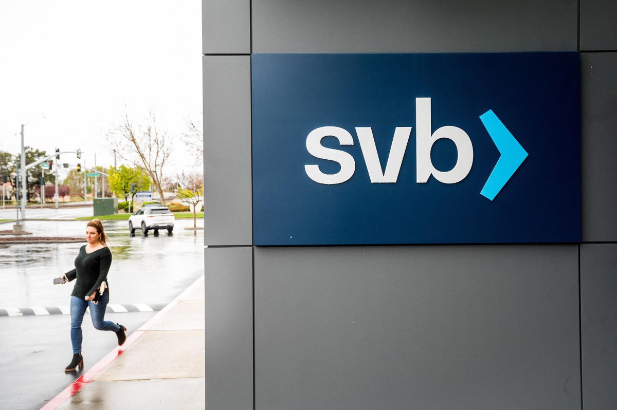 Warning Signals About Silicon Valley Bank Were All Around US