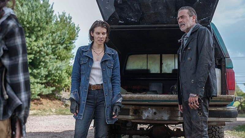 ‘The Walking Dead: Dead City’ Episode 1 Review — What Happened To The Apocalypse?