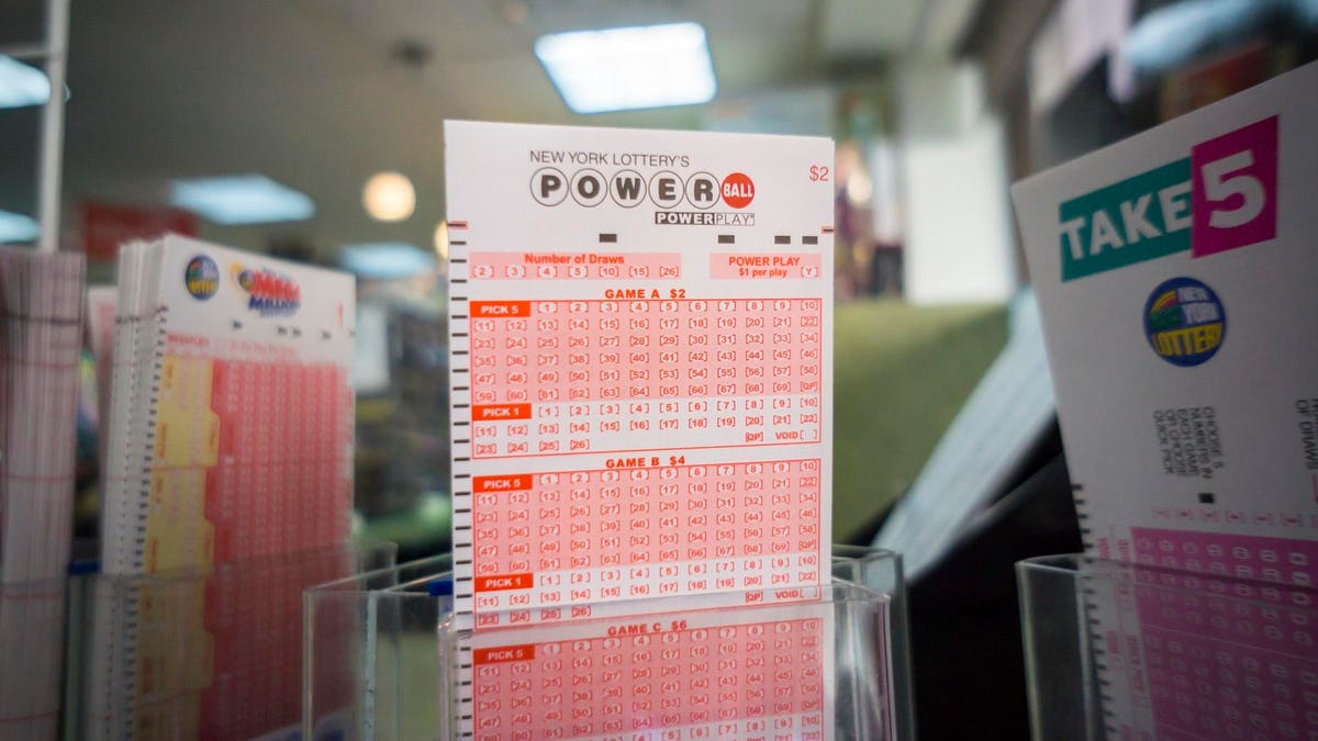 Powerball Hits $725 Million—Seventh-Largest Jackpot Ever—Here’s What The Winner Would Earn After Taxes