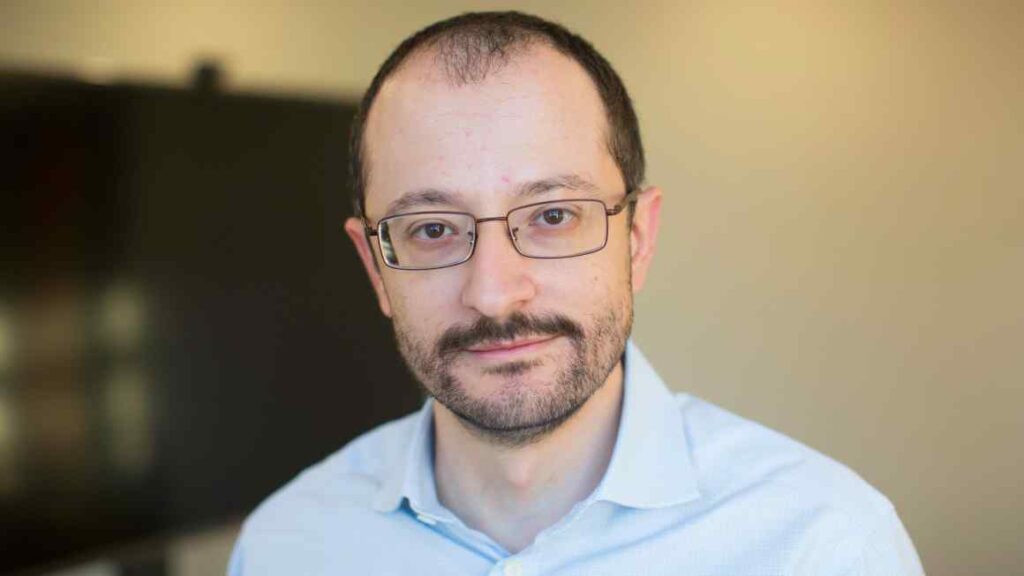 Gerko’s XTX sues Aviva and L&G over alleged Russian discrimination