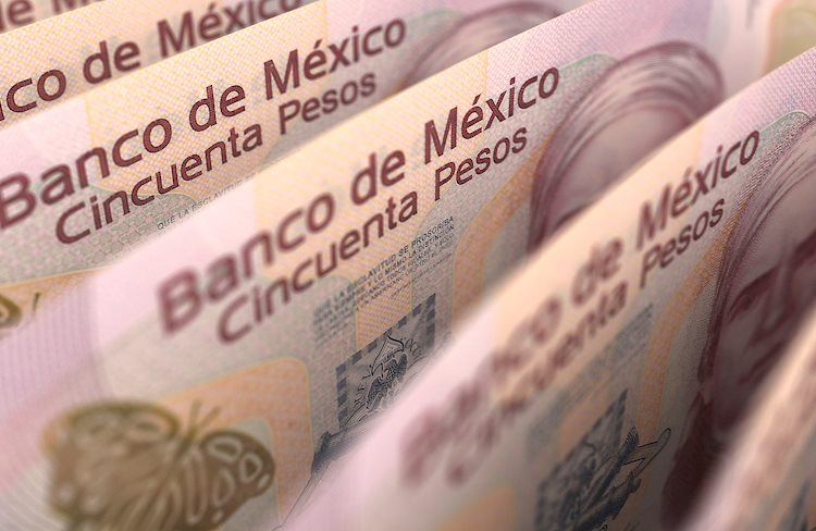 Mexican Peso set for strong weekly finish, eyes on upcoming Banxico meeting