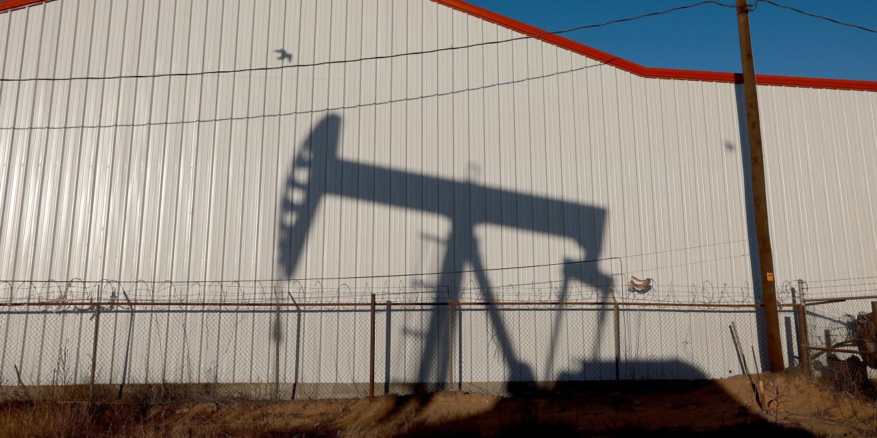 Futures Movers: Oil futures settle at lowest since early July, pressured by demand worries and a rise in U.S. supplies