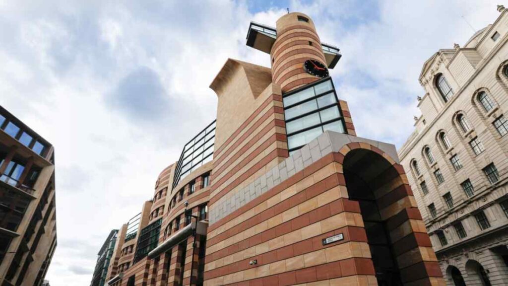 No 1 Poultry lender Bank of Ireland faces loss on home of Coq D’Argent