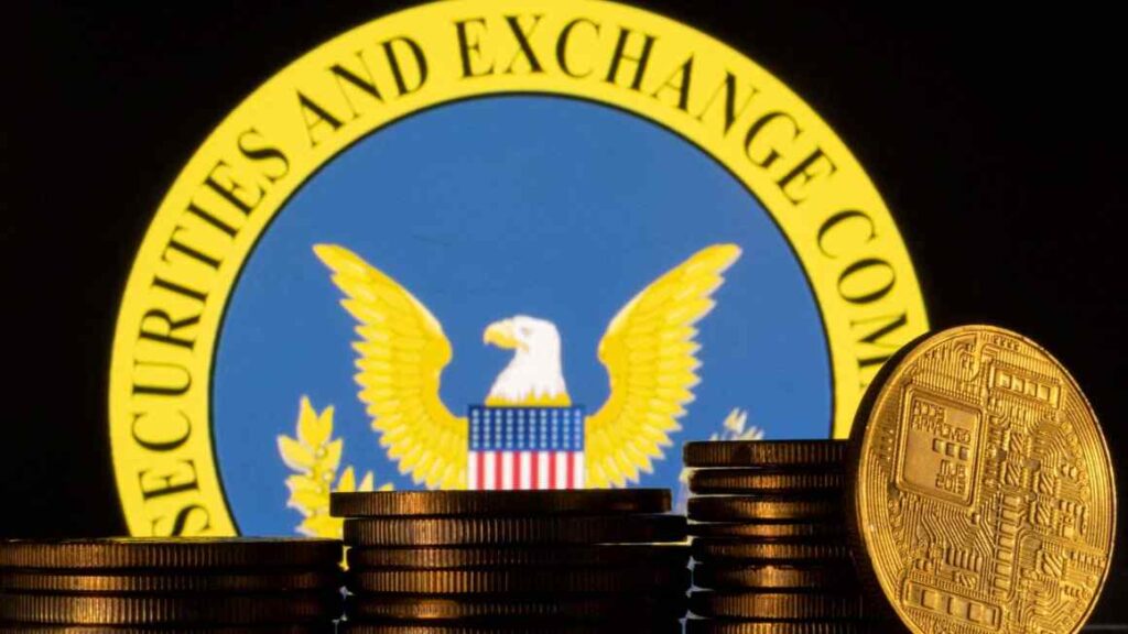 Bitcoin swings sharply after false claim that SEC approved ETFs