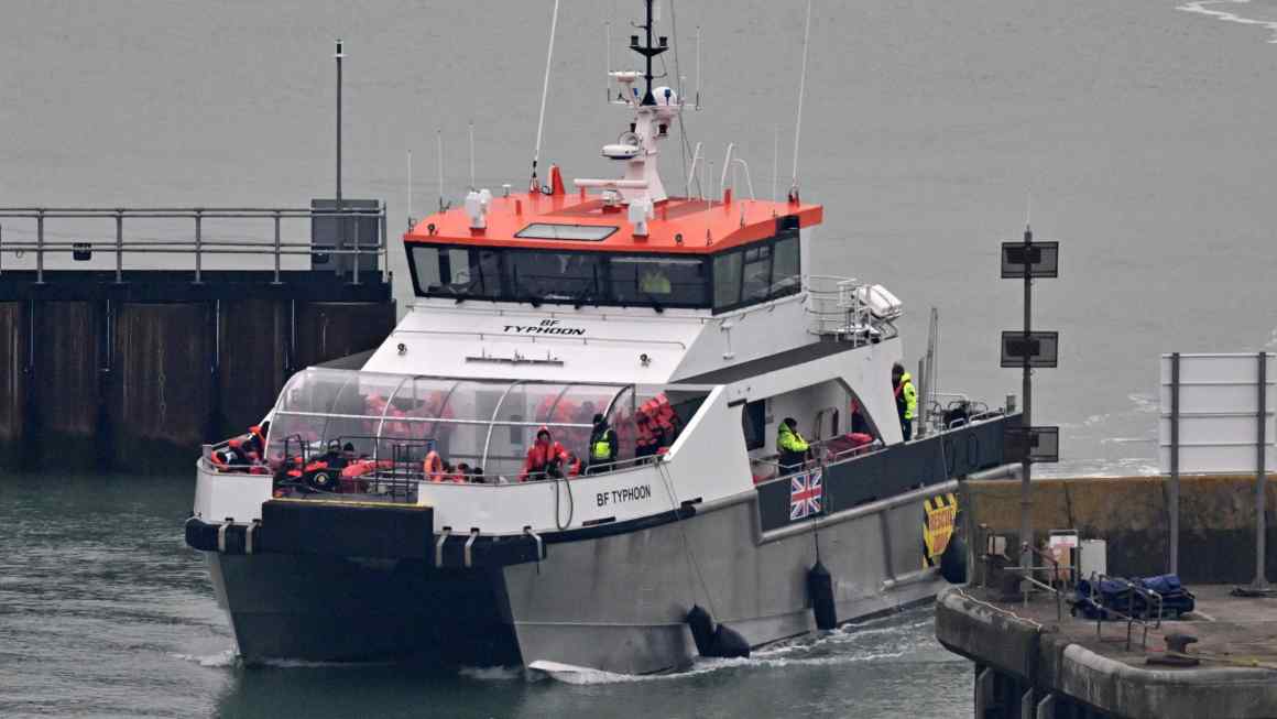Five migrants die in icy waters as channel crossings resume