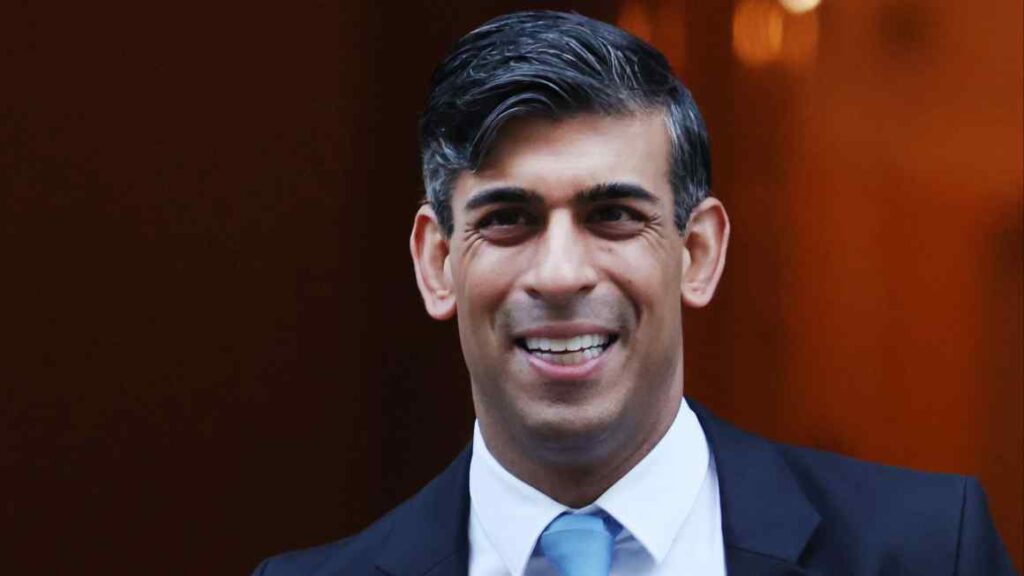 Sunak braced for big Tory rebellion over Rwanda asylum plan