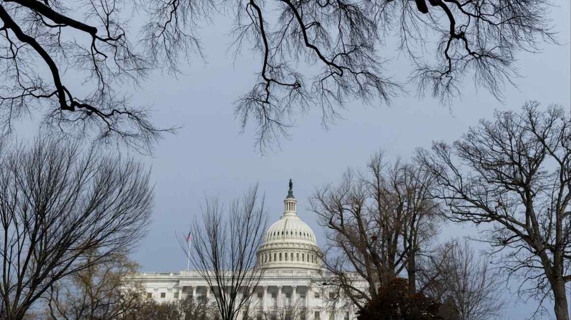 US Congress passes spending bill to avert government shutdown