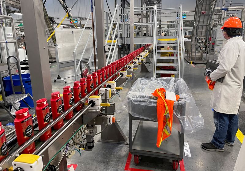 Robot invasion hit a bump in 2023 as North American economy cooled