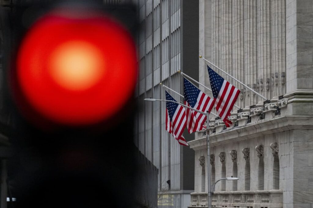 Dow edges lower ahead of array of Fed speakers, Nvidia earnings