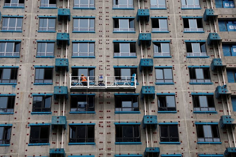 China’s new home prices extend declines despite policy support