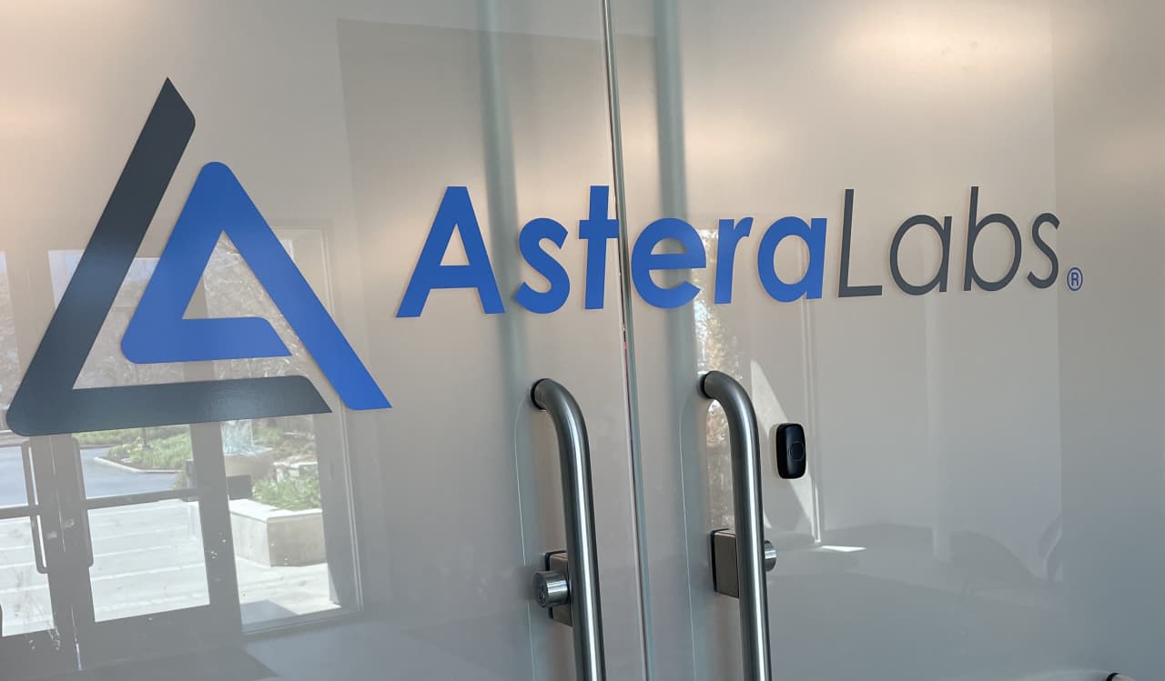 Astera Labs prices IPO at $36 a share, well above target range