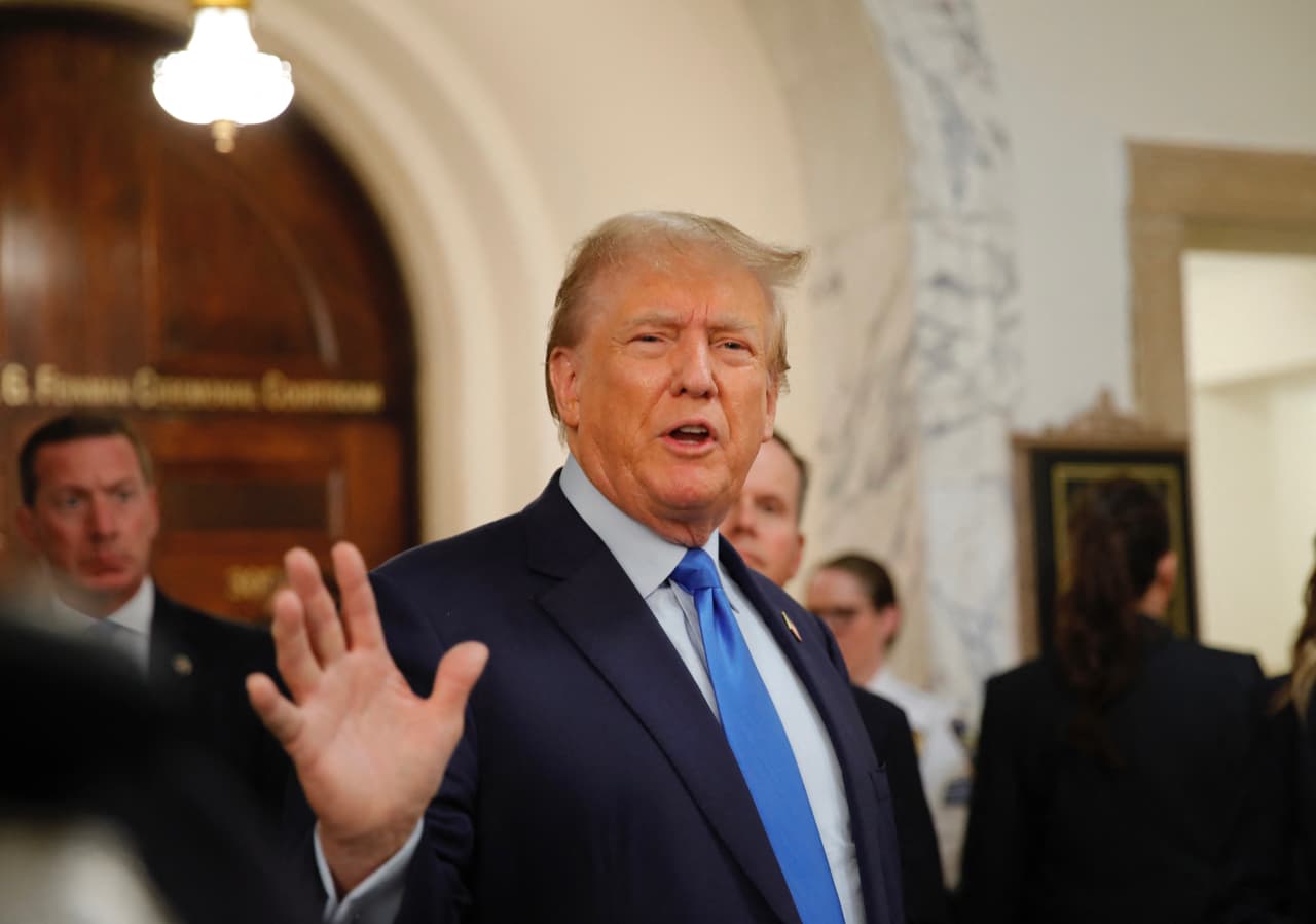 Why shorting Trump’s DJT stock could cost you a 500% fee