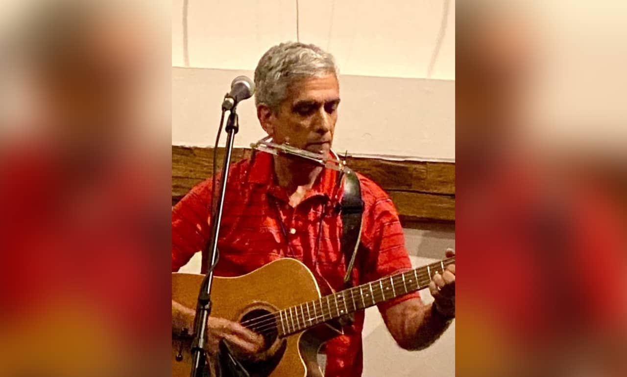 ‘Don’t let your regrets hold you back’: This song-writing journalist has no fear of aging