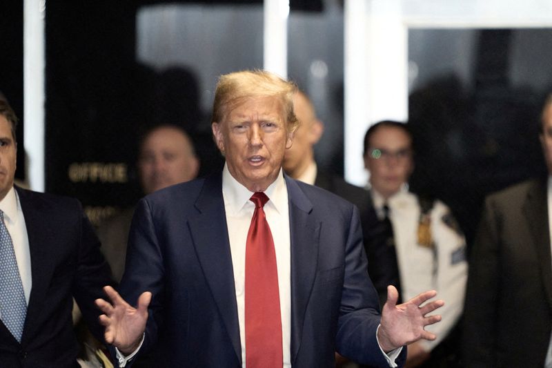 Trump eyes $43 million haul from biggest fundraiser yet