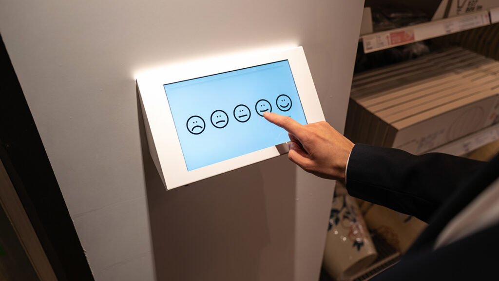 Research: How Ratings Systems Shape User Behavior in the Gig Economy