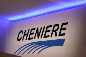 LNG producer Cheniere’s export volumes fuel core profit beat