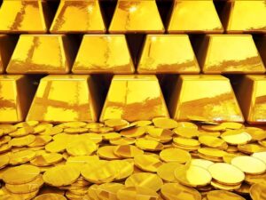Gold advances on weaker than expected US data despite strong US Dollar