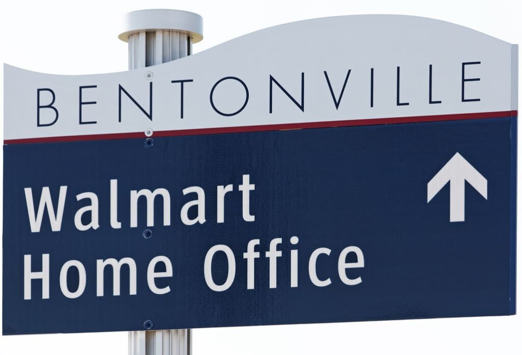 Walmart to cut hundreds of corporate jobs, relocate others: report