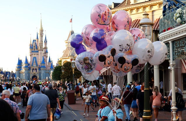 Disney World will let guests reserve ride spots a week in advance