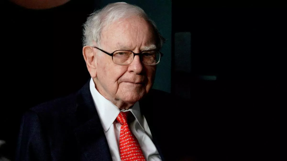 Warren Buffett sells more BofA shares, reaping $982 million