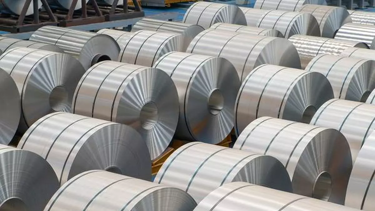 China’s steel crisis drives iron ore to worst week since March