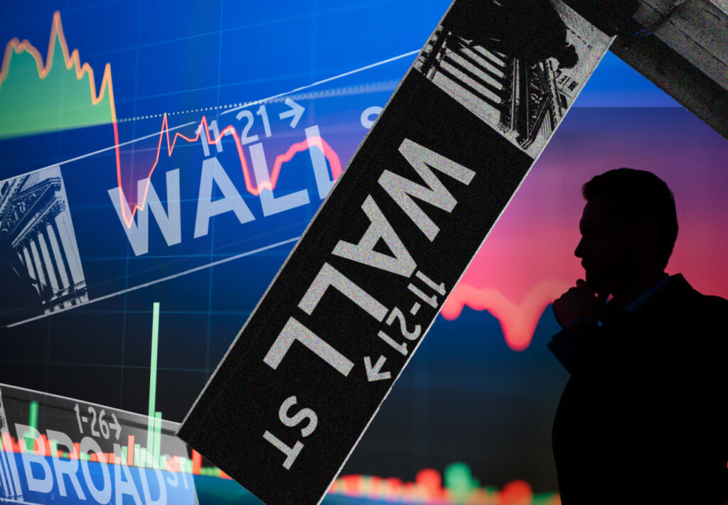 The S&P 500 is plunging after having its 10th-best day ever. How to navigate volatility.
