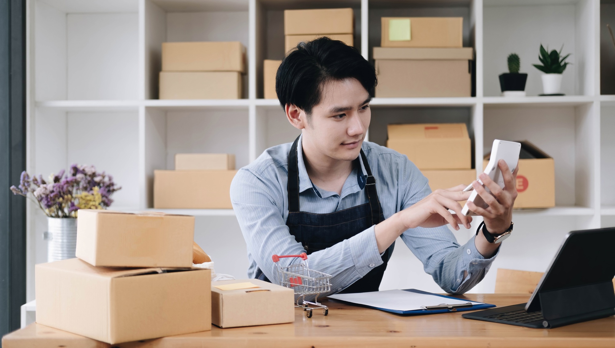 Essential Tips for Choosing the Right Drop Shipping Partners for Your Business