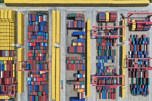 Chinese exports to the U.S. are cratering despite a trade truce