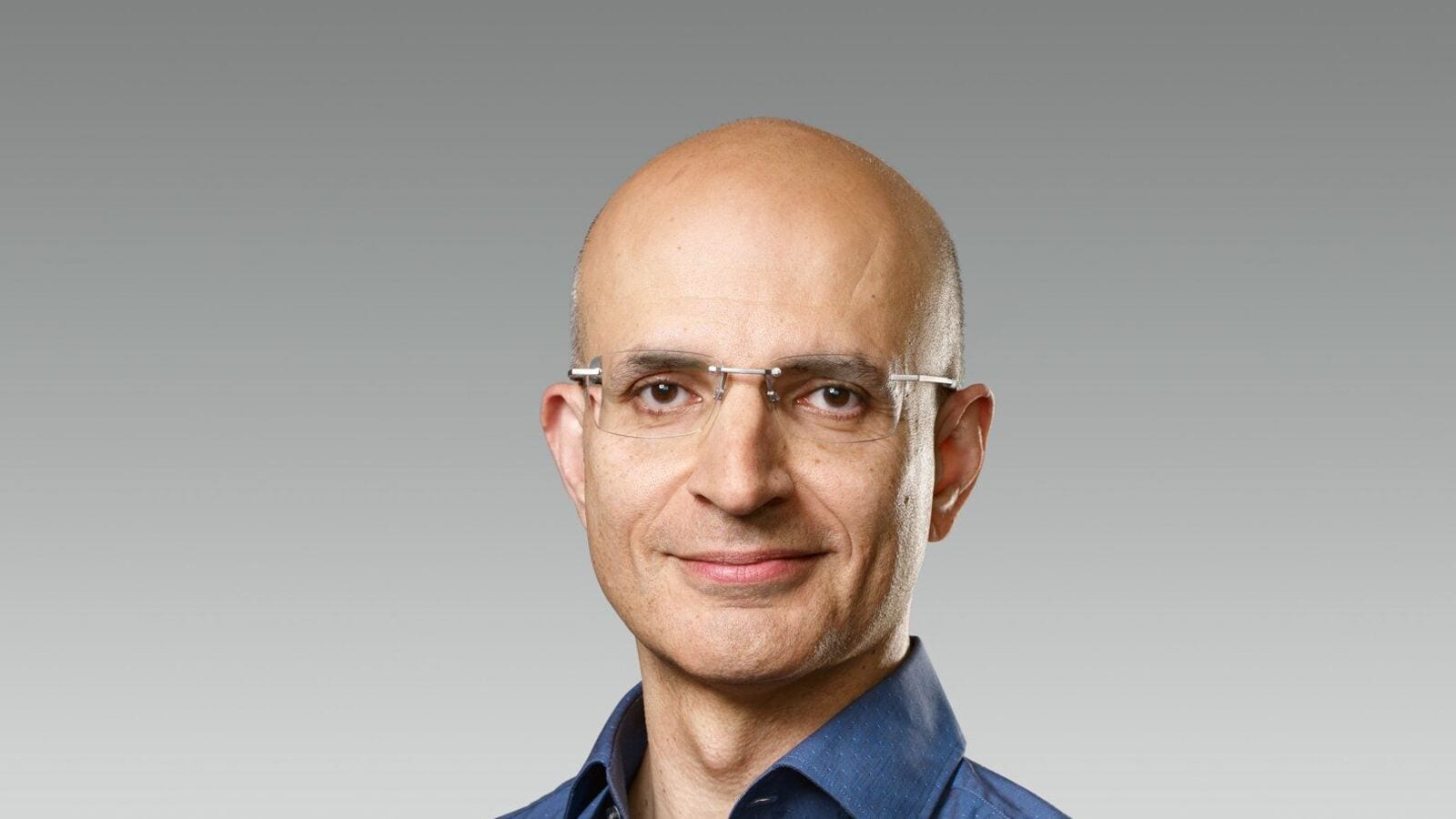 Who is Sabih Khan, Apple’s new COO with Indian roots?