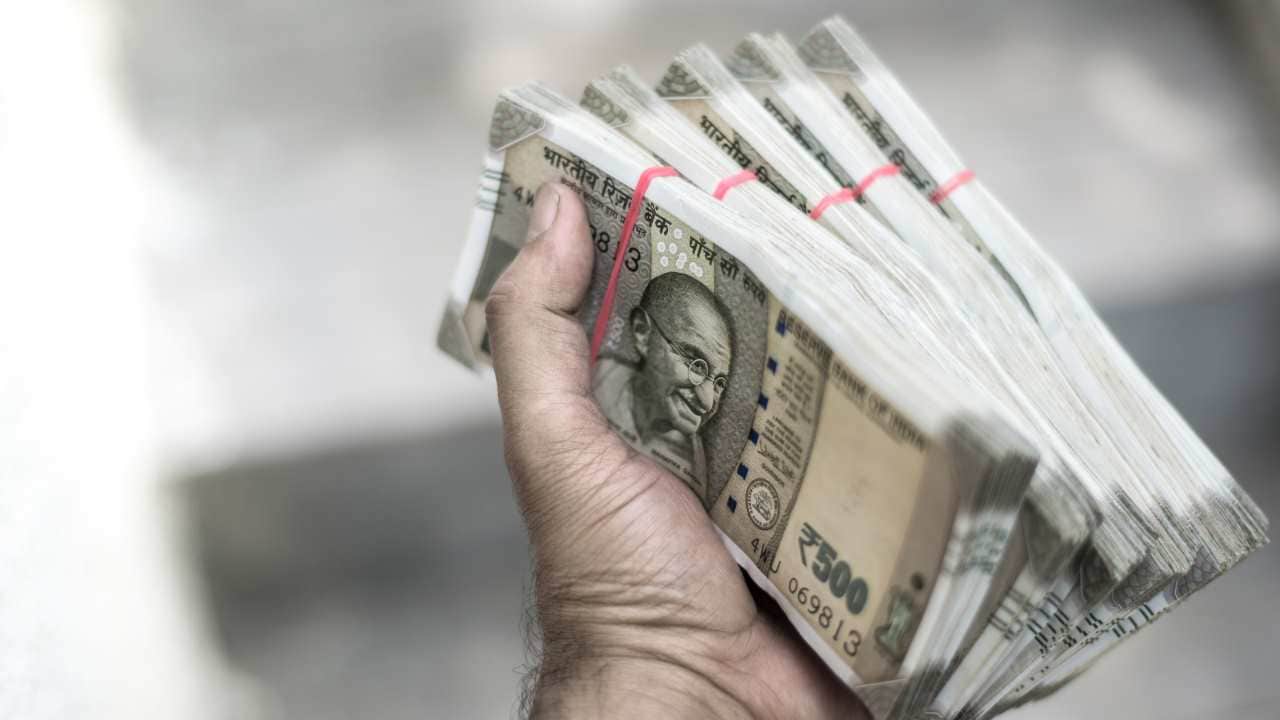 Rupee hits five-month low on trade deal uncertainty