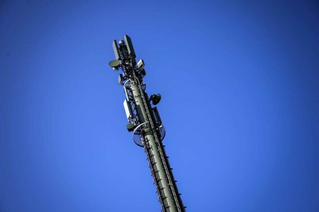 EchoStar’s stock hits a fresh record. Why analysts see more juicy spectrum deals ahead.