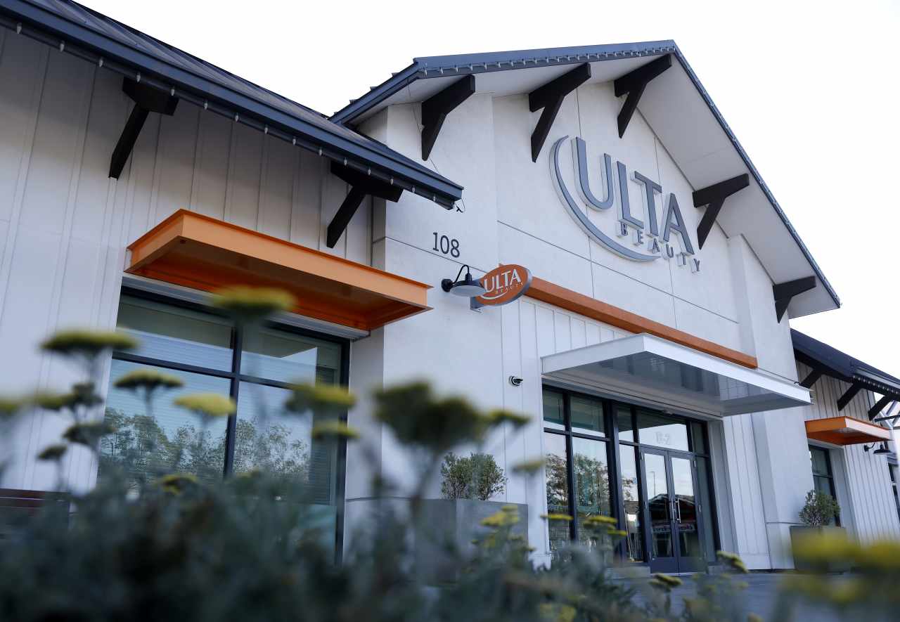 Ulta Beauty calls for even better sales this year despite ‘caution’ about demand
