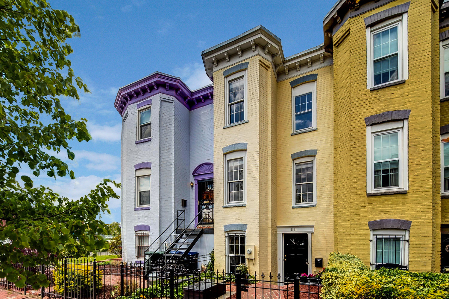 Black Homeownership Rate Drops to Lowest Level Since 2021