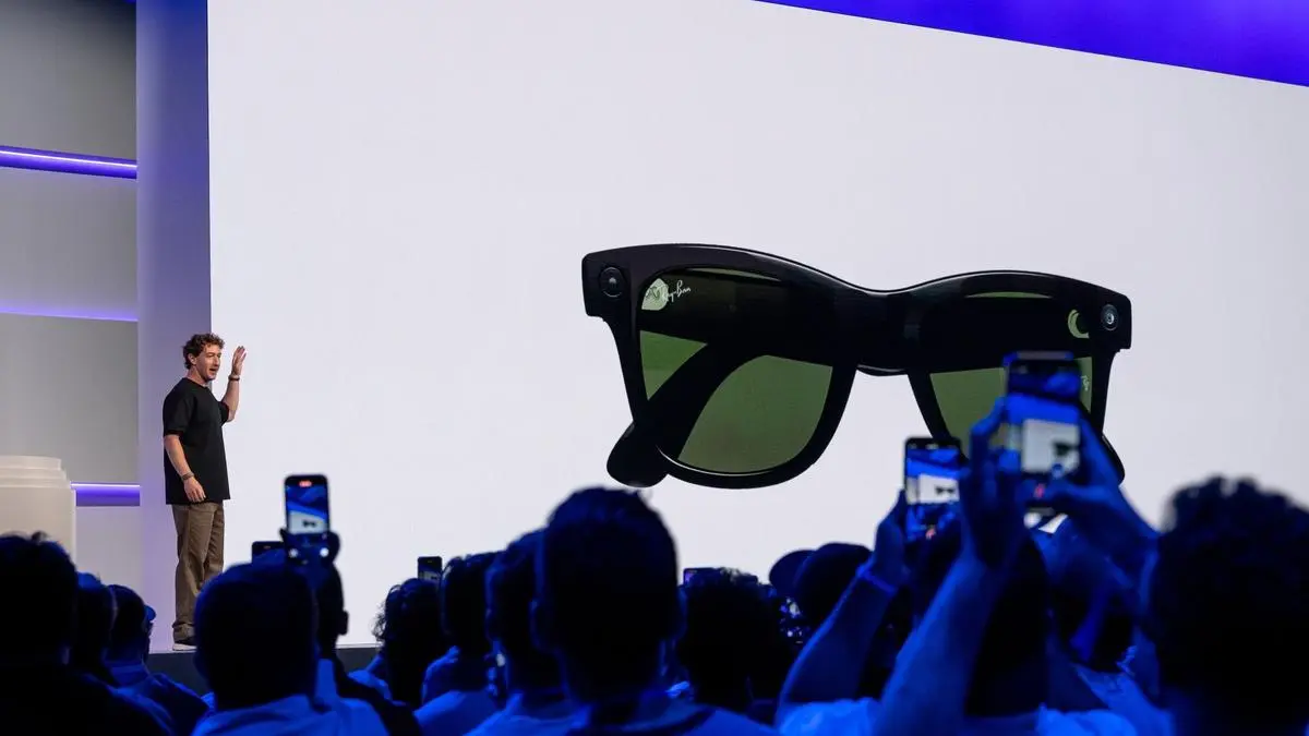 Meta launches Ray-Ban smart glasses with AI and display, priced at $799