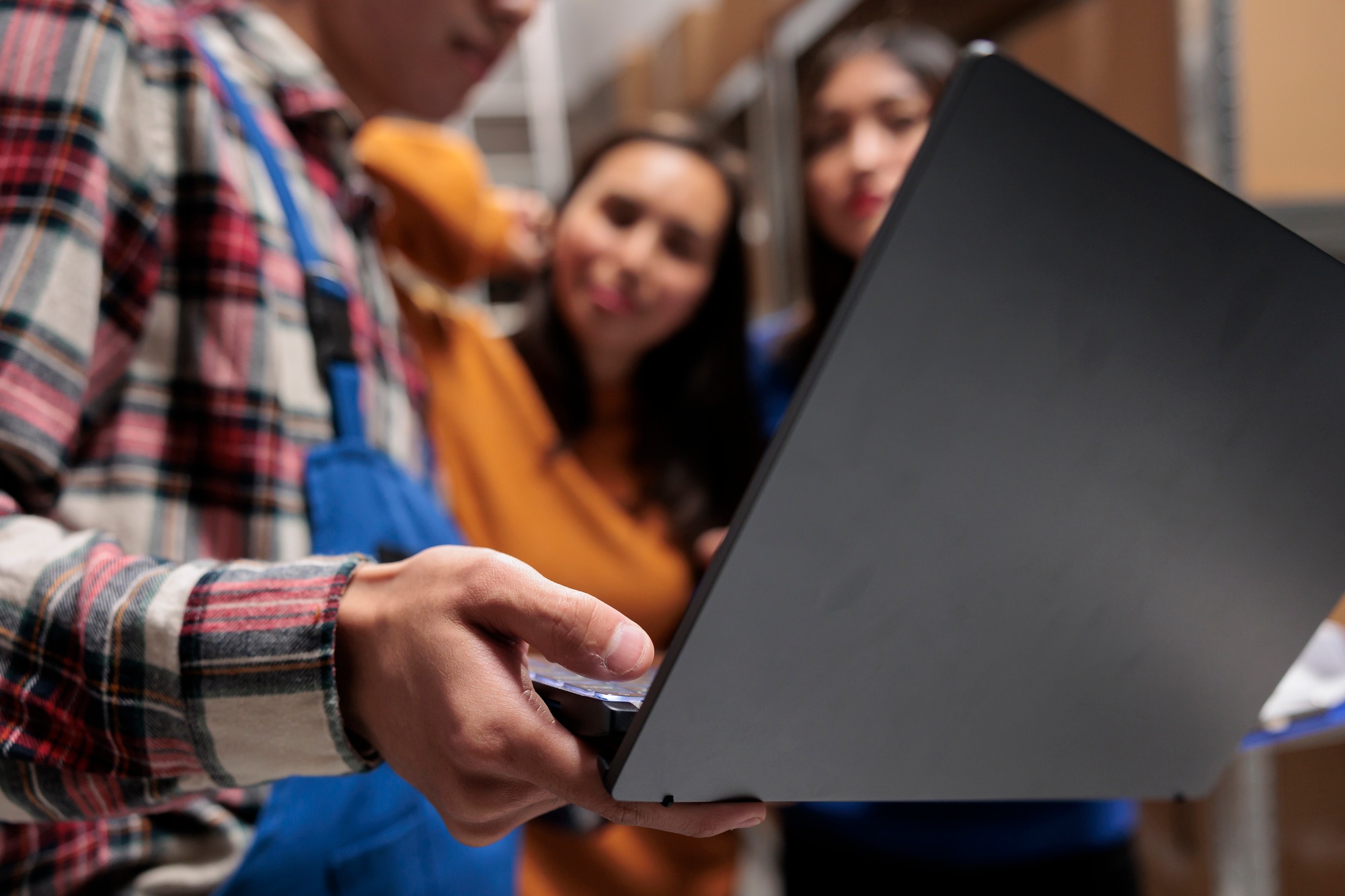 What Is Cloud Inventory Management Software and How Does It Work?