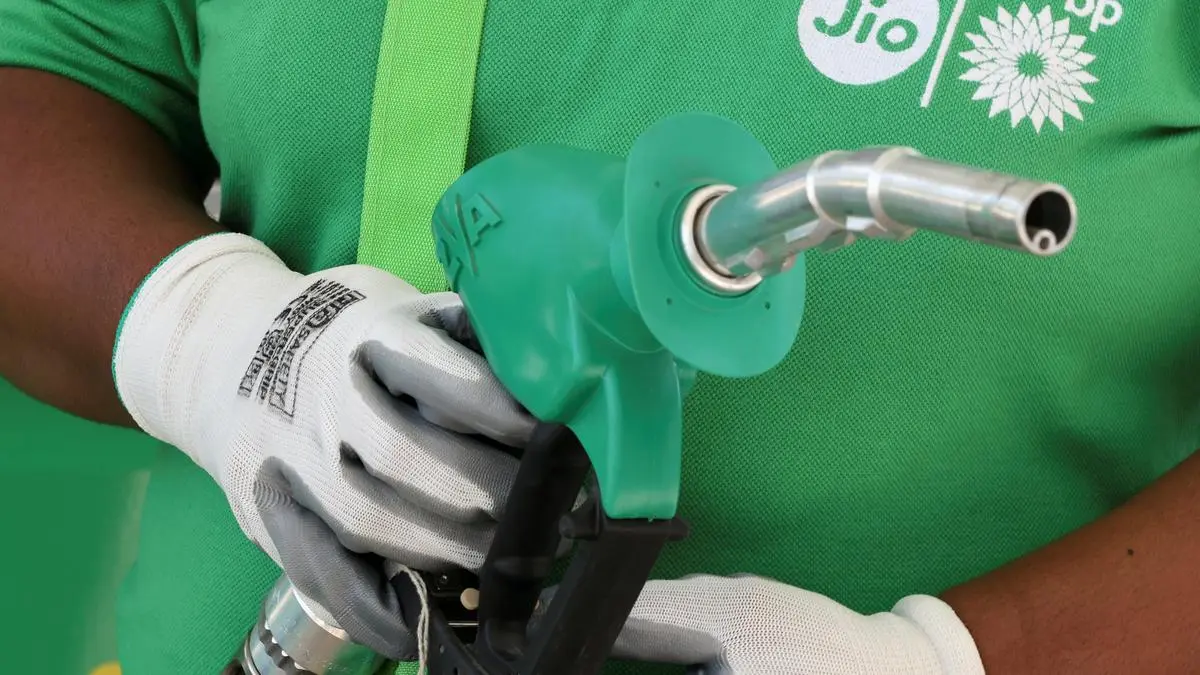 Reliance grabs Mideast oil as Russian flows scrutinized