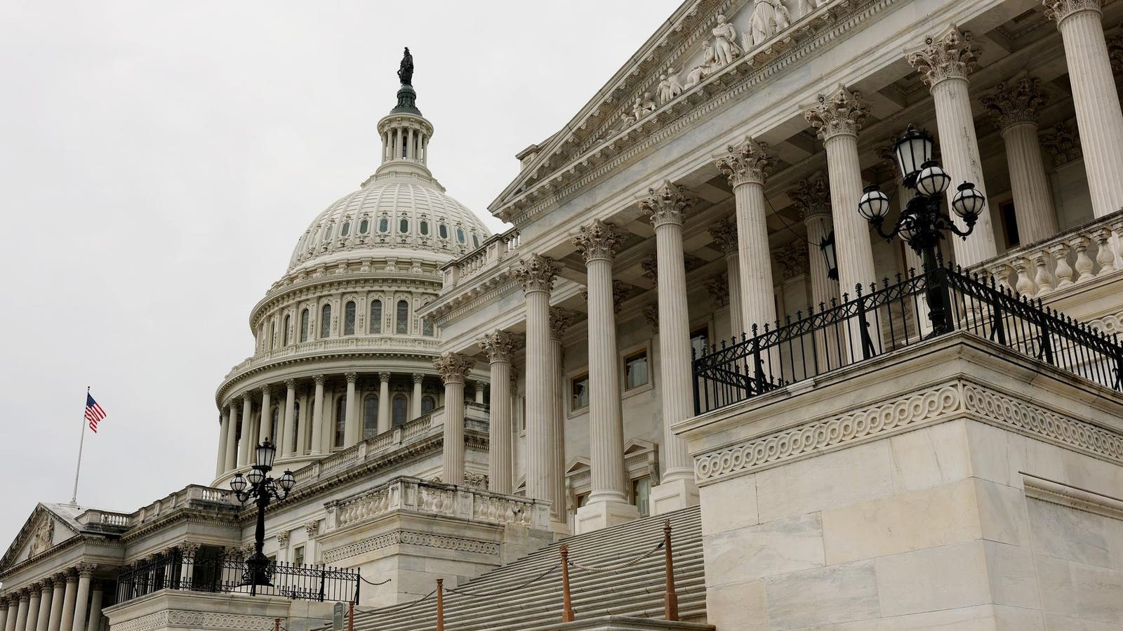 Government Shutdown Could Cost U.S. Economy Up To $14 Billion, CBO Says